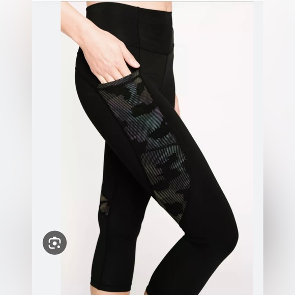 Zyia brilliant reflective camo crops - Picture 2 of 2